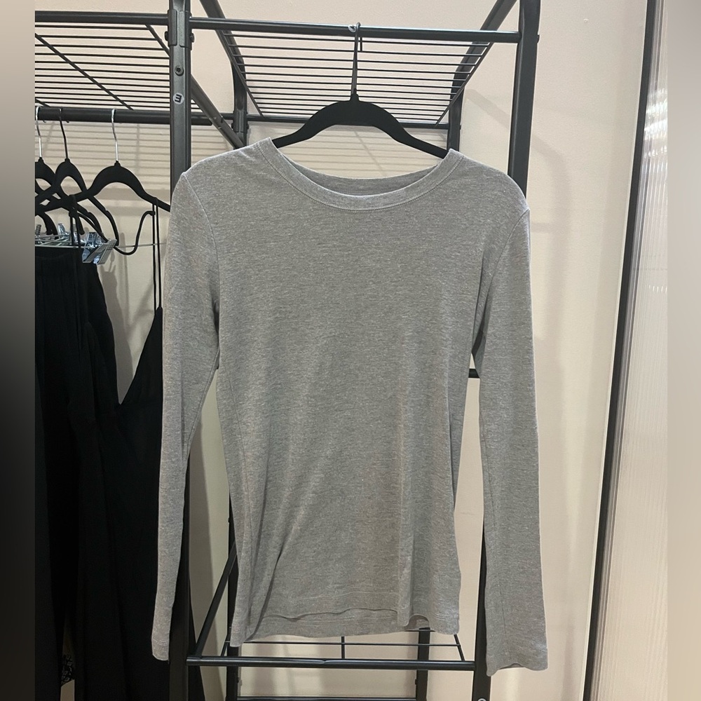 Gap Grey T-Shirt